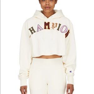 Cropped champion hoodie